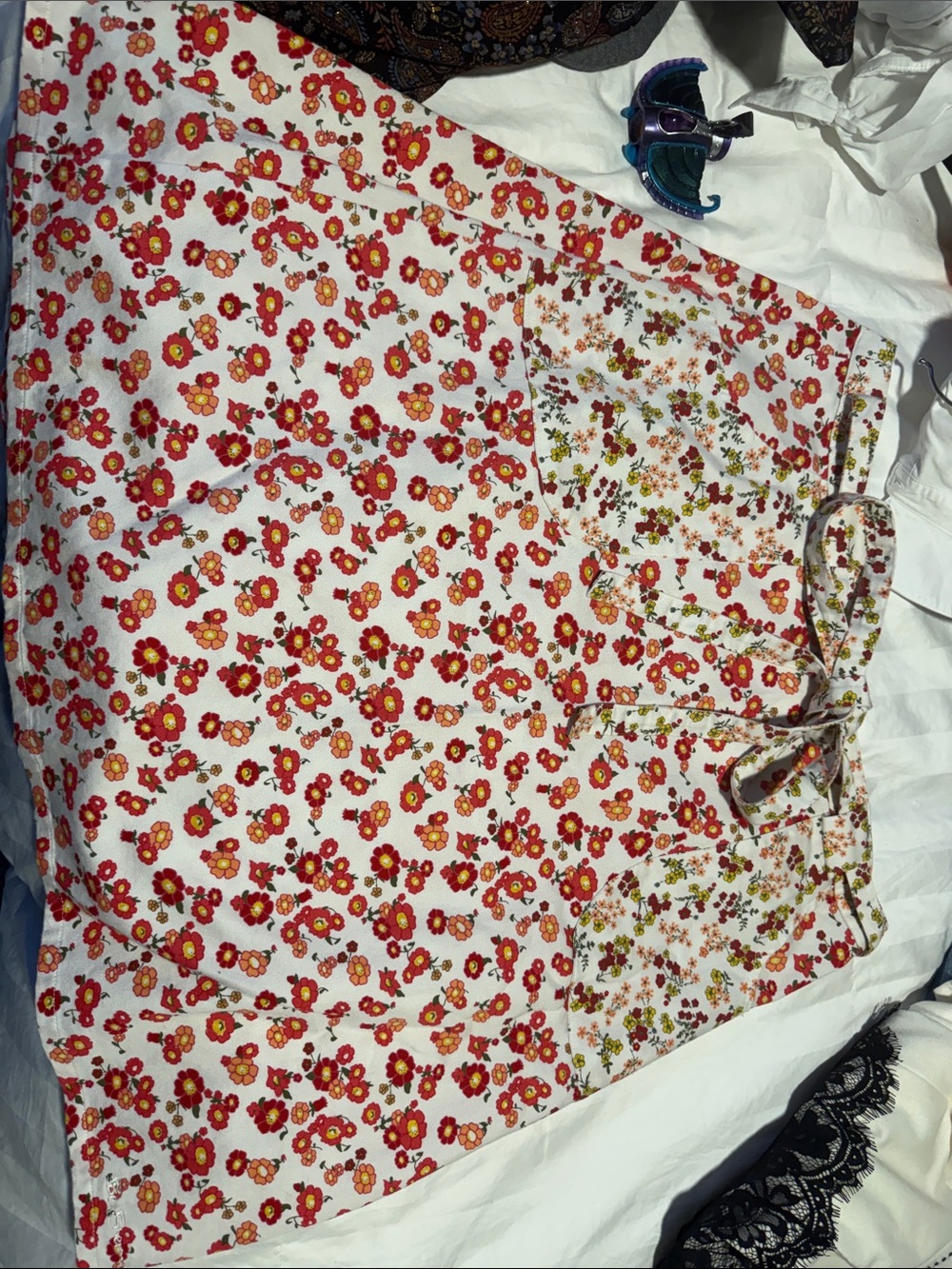 Ben Sherman White Mini Skirt with Red & Orange Floral Print with deep pockets